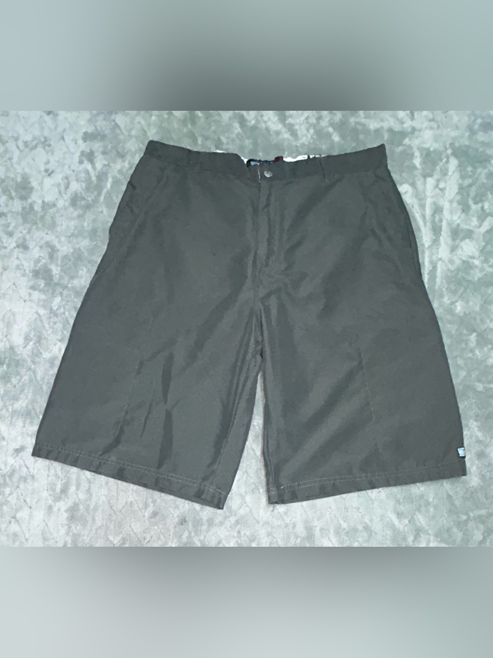 quicksilver Long Skater Polyester Shorts Men’s Size 36 Green